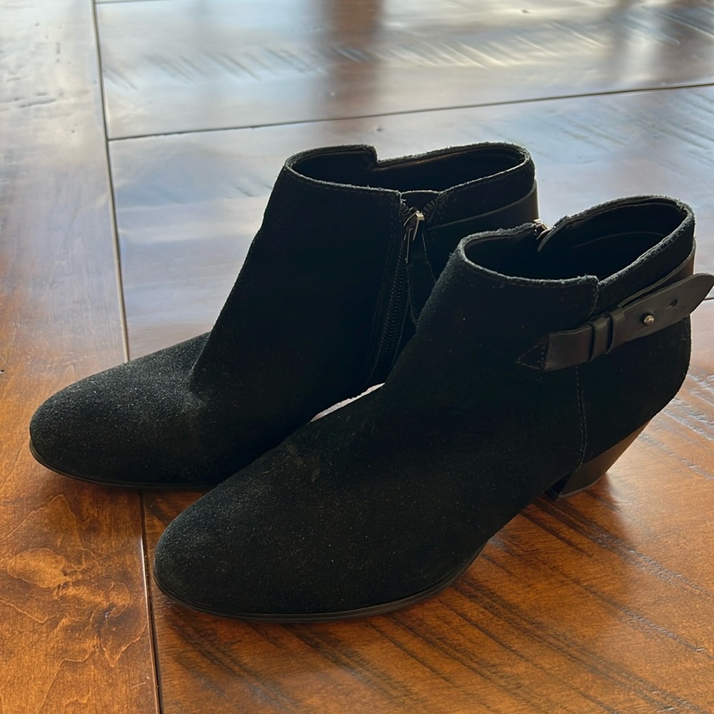 Guess bootie